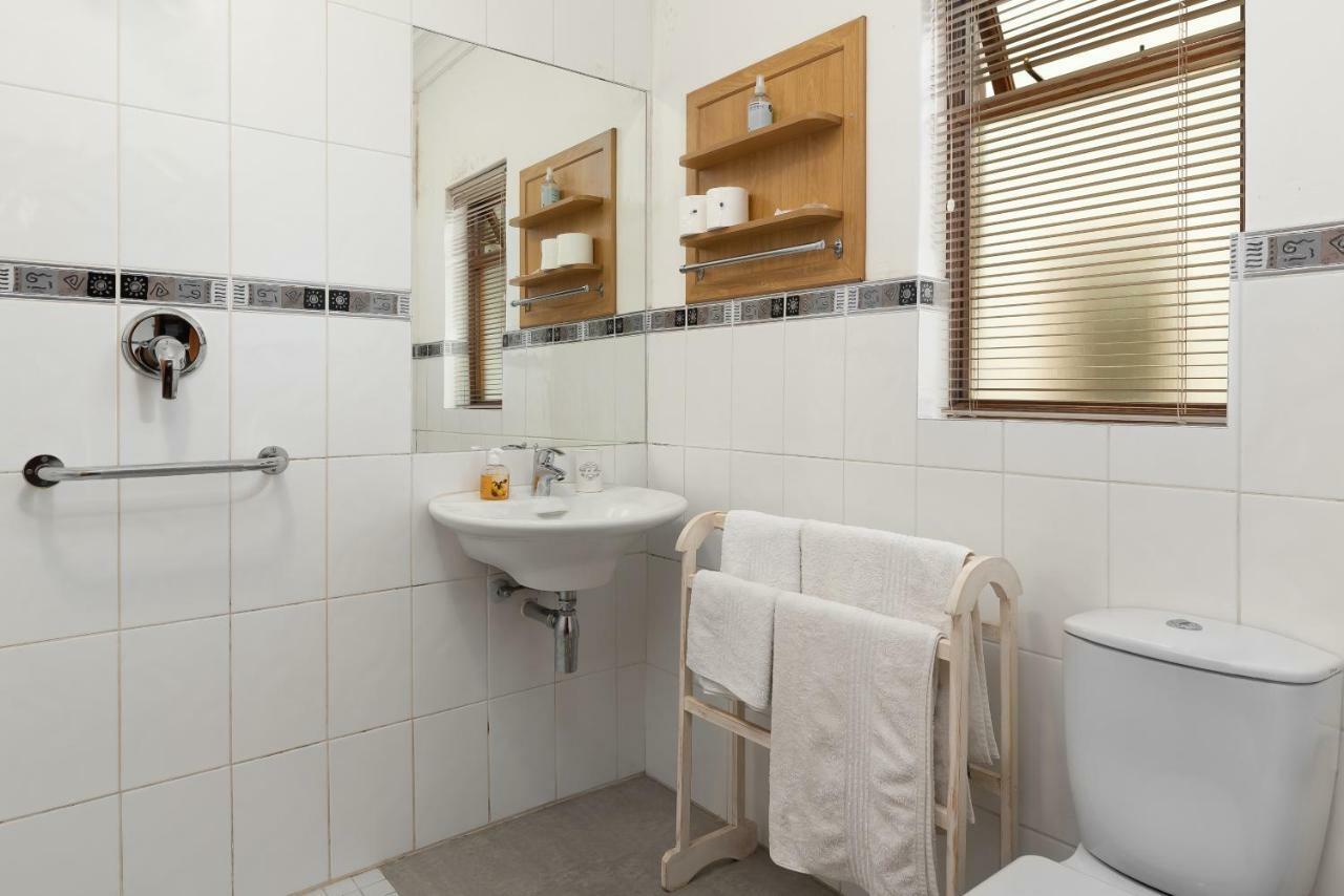 Thomson'S Accommodation Cape Town Exterior photo