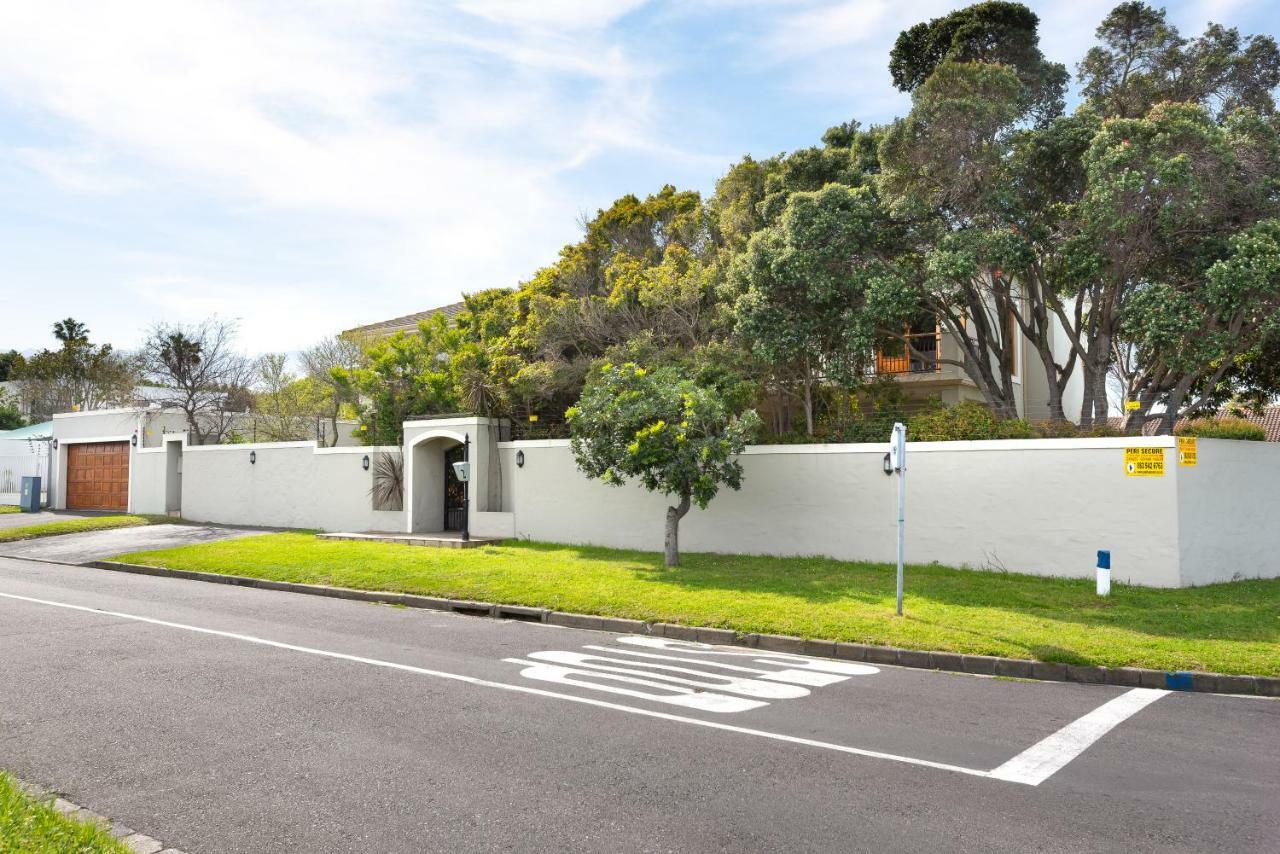 Thomson'S Accommodation Cape Town Exterior photo