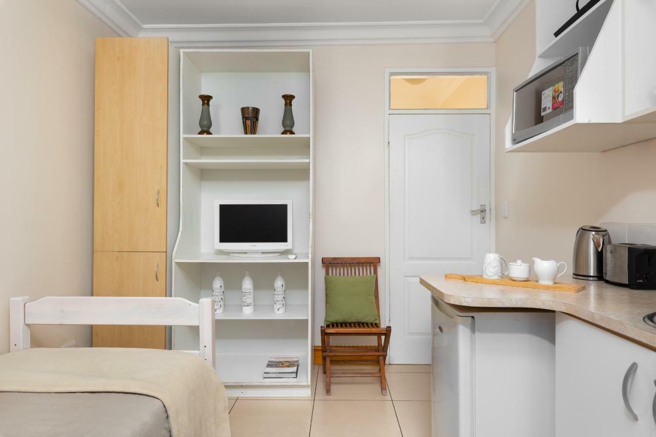 Thomson'S Accommodation Cape Town Exterior photo